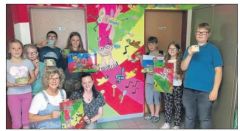 Mosaik bringt Farbe in die Schule